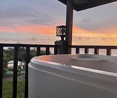 The Palms Resort & Bar