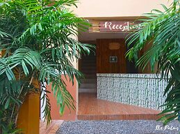 The Palms Resort & Bar