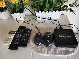 Aini's Guest House In Vista Amani Condo