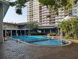 Aini's Guest House In Vista Amani Condo