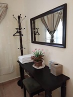 Aini's Guest House In Vista Amani Condo