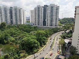 Aini's Guest House In Vista Amani Condo