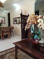 Aini's Guest House In Vista Amani Condo