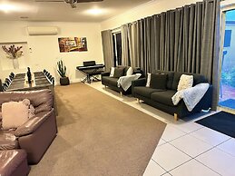 Austral Place 88 via Merri River