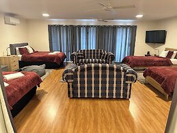 Austral Place 88 via Merri River