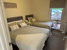 Austral Place 88 via Merri River