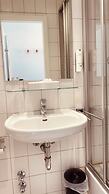 sevenDays Hotel BoardingHouse