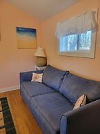 2 River Road Inn & Cottages