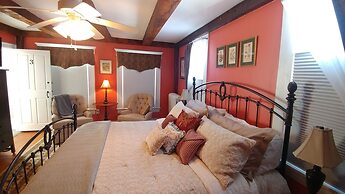 2 River Road Inn & Cottages