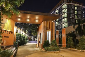 Wisdom Hotel & Residence