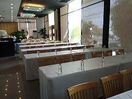 Wisdom Hotel & Residence