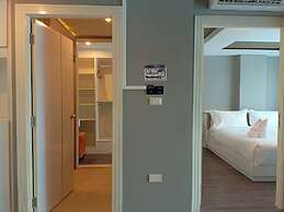 Wisdom Hotel & Residence