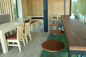 Wisdom Hotel & Residence