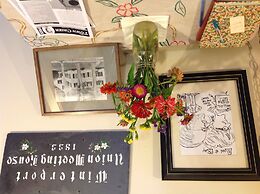 Old Winterport Commercial House