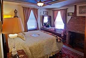 Old Winterport Commercial House