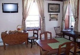 Old Winterport Commercial House