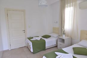 Sea Heaven Legend Apartments