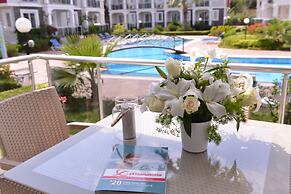 Sea Heaven Legend Apartments