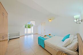Sea Heaven Legend Apartments