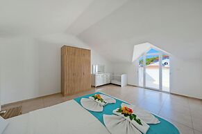 Sea Heaven Legend Apartments