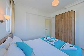 Sea Heaven Legend Apartments
