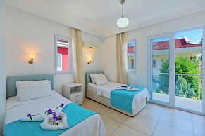 Sea Heaven Legend Apartments
