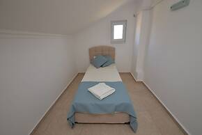 Sea Heaven Legend Apartments