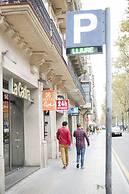 Hostal Live Barcelona