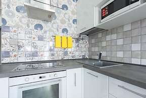 Apartment Etazhydaily Yumasheva-Papanina