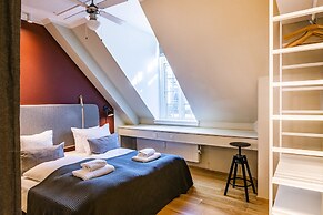 Kings Garden 1 by Daniel&Jacob’s