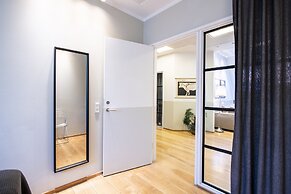 Kings Garden 1 by Daniel&Jacob’s