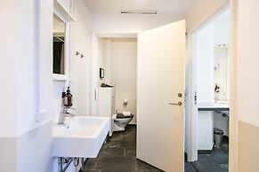 Kings Garden 1 by Daniel&Jacob’s