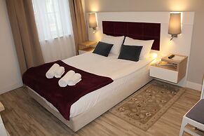 Hotel Rozbicki