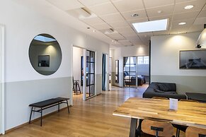 Kings Garden 2 by Daniel&Jacob’s