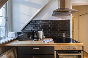 Kings Garden 2 by Daniel&Jacob’s