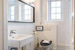 Kings Garden 2 by Daniel&Jacob’s