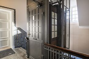 Kings Garden 2 by Daniel&Jacob’s