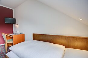 INA Hotel Consul