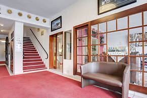 INA Hotel Consul