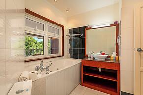 Glacis Heights Villa