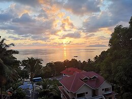 Glacis Heights Villa