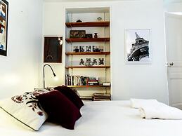 Montmartre Apartments - Monet