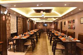 The Grand Empire A Boutique Hotel