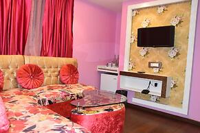 The Grand Empire A Boutique Hotel