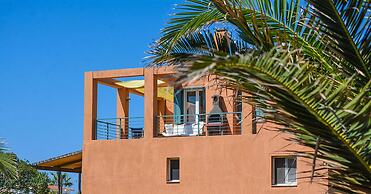 Alekos Beach Houses-Infinity