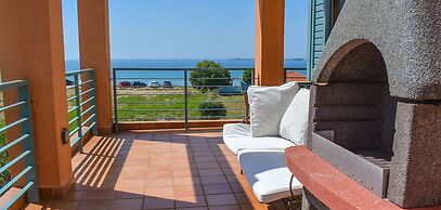 Alekos Beach Houses-Infinity