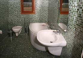 Alekos Beach Houses-Angelo