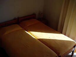 Alekos Beach Houses-Nisos