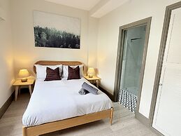 The Urban Retreat