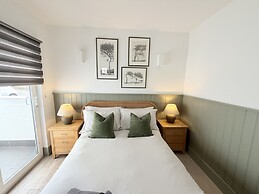 The Urban Retreat